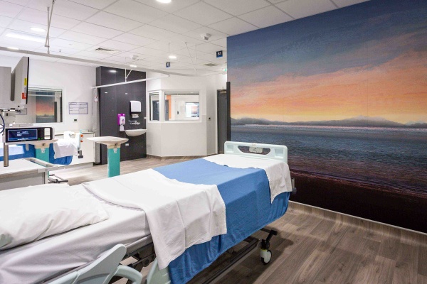 ICHT Hammersmith Hospital Jones Ward 8