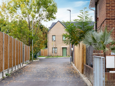 KK Ashford Road Feltham 03 1